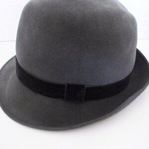 Tonak Czechoslovakia Hat